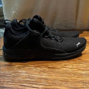 Puma Men's Black Athletic Shoes